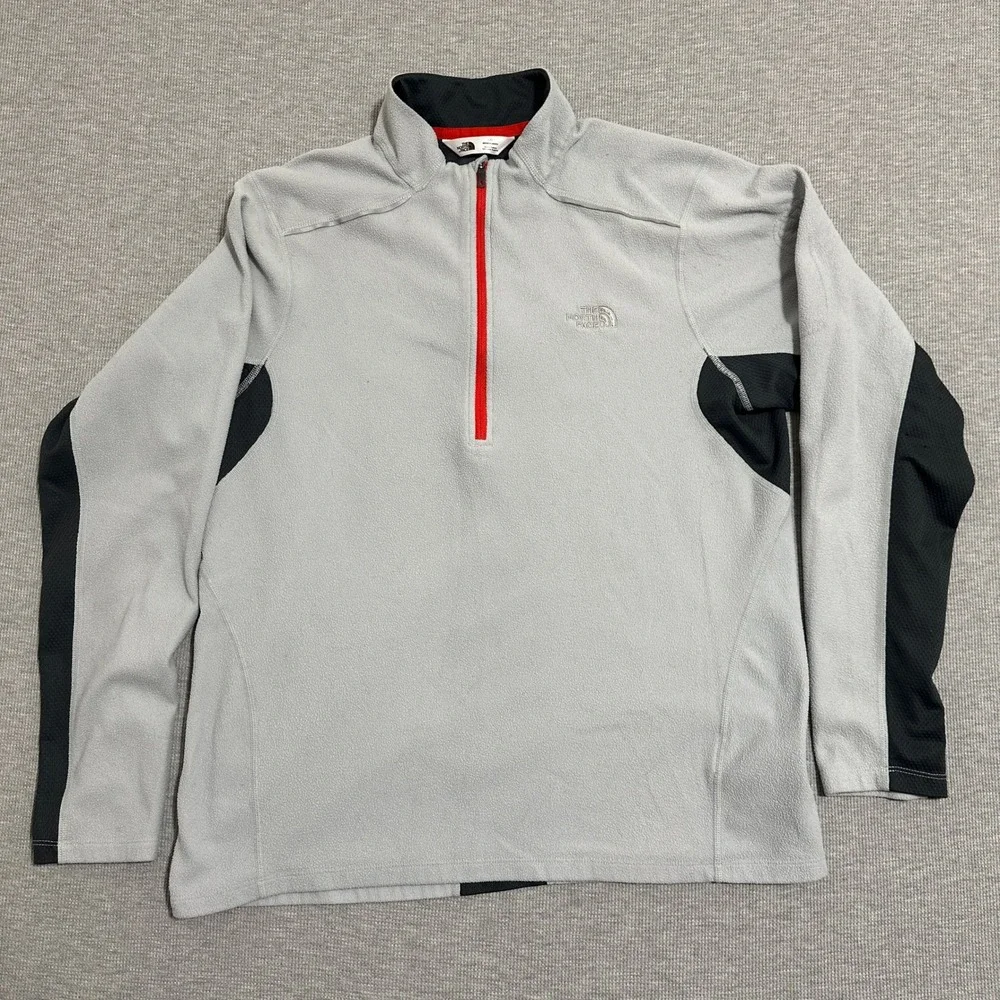 The North Face Mens Large Gray 1/4 Zip‎ Fleece Pullover Reflective Trim Active L